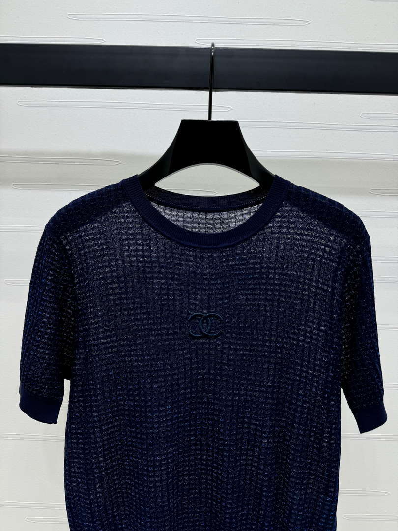 Chanel Women's Fashion Knitted T-shirt C81022