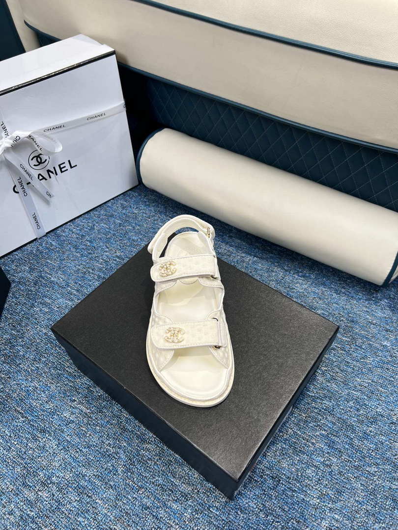 Chanel Women's fashion Knitwear Sandals G35930 White