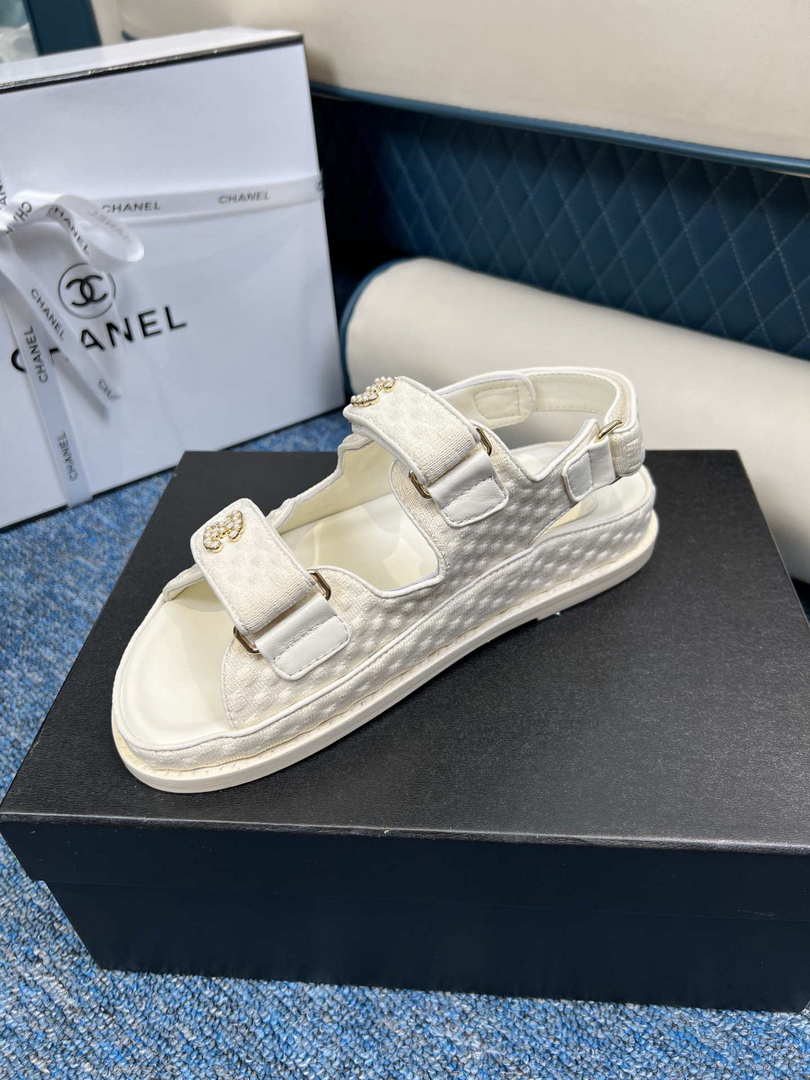 Chanel Women's fashion Knitwear Sandals G35930 White