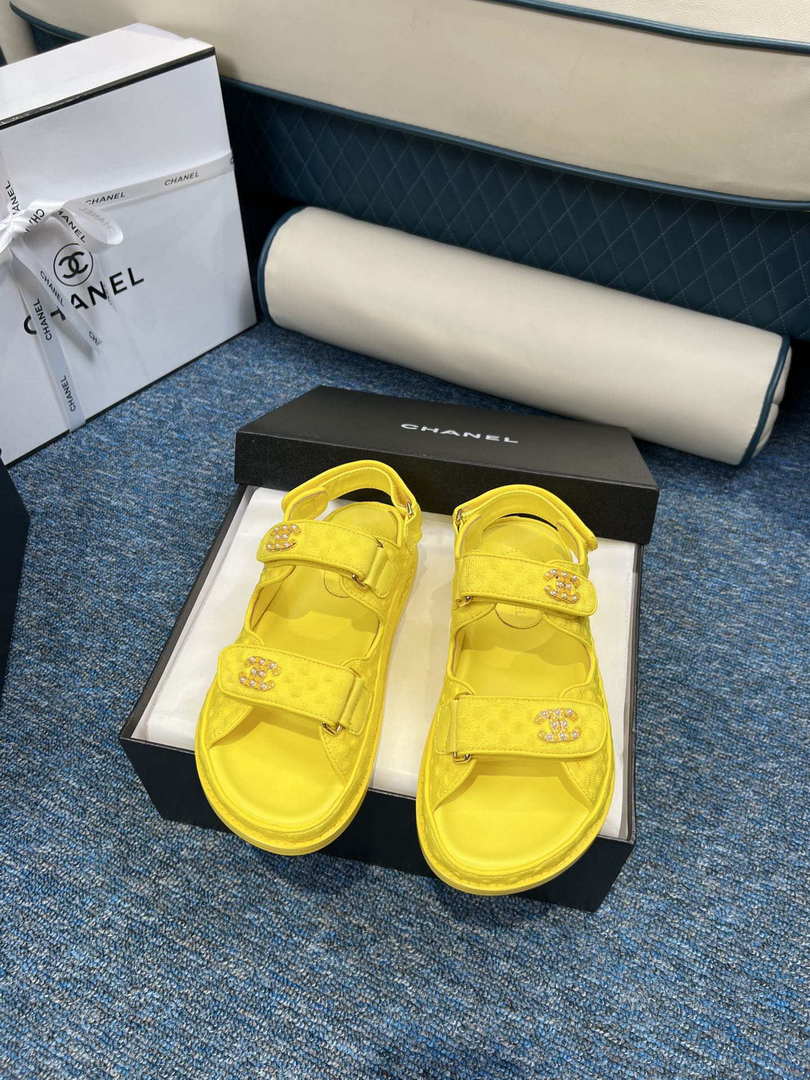 Chanel Women's fashion Knitwear Sandals G35932 Yellow