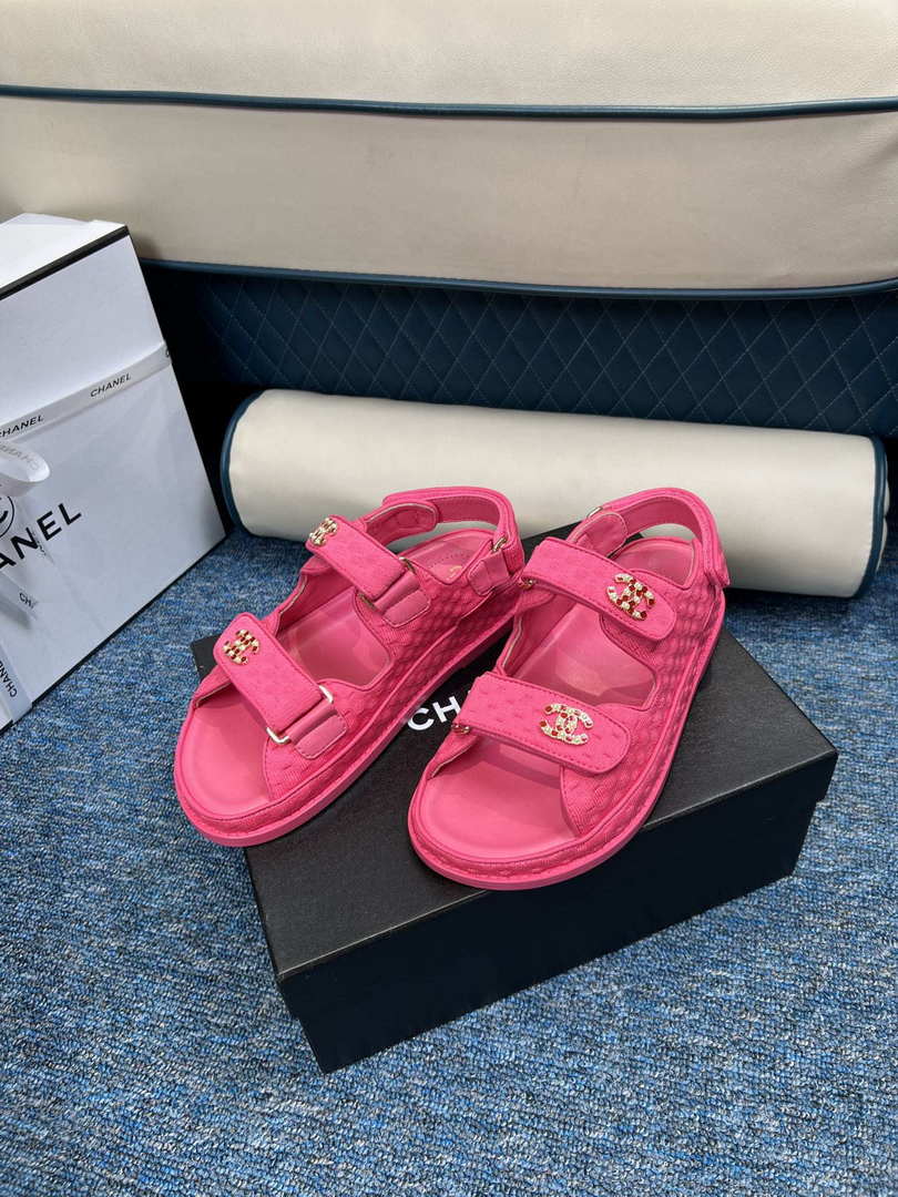 Chanel Women's fashion Knitwear Sandals G35933 Rose Red