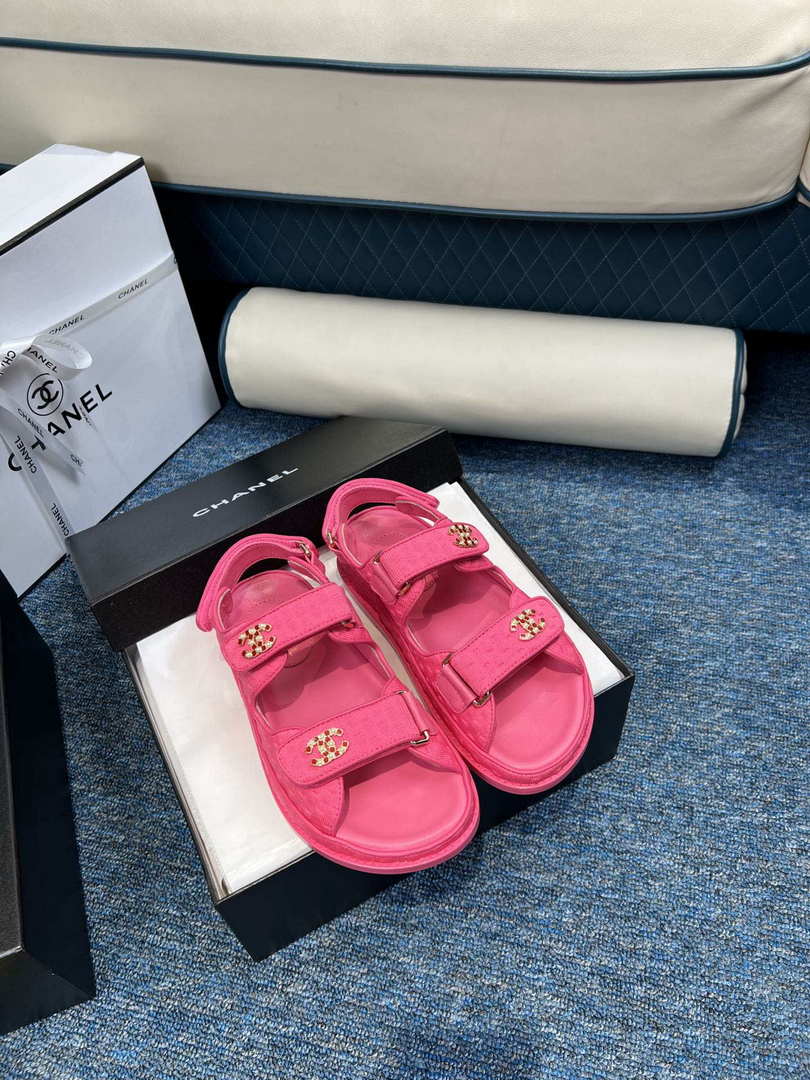 Chanel Women's fashion Knitwear Sandals G35933 Rose Red