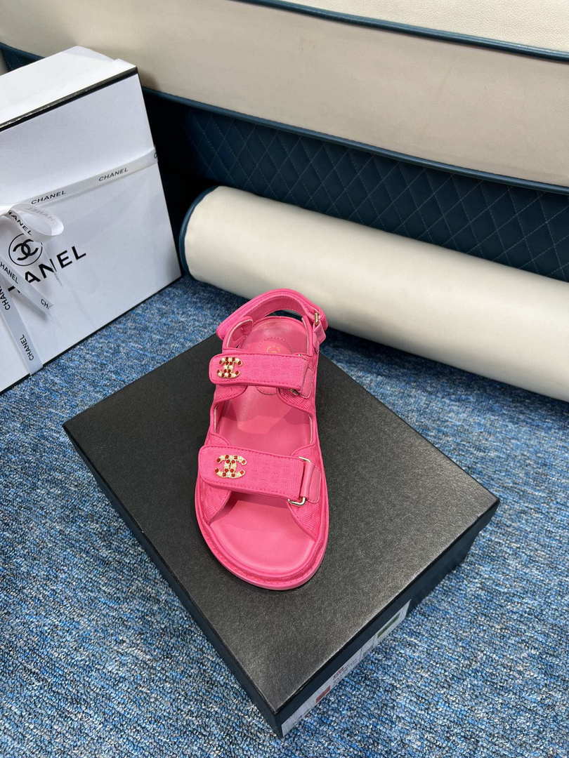 Chanel Women's fashion Knitwear Sandals G35933 Rose Red - 34 - View 5