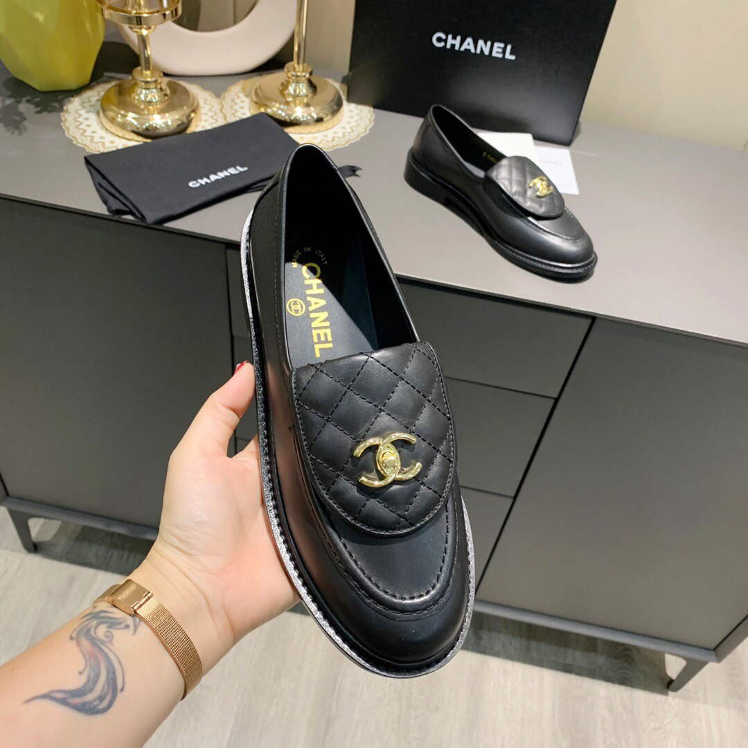 Chanel Women's Fashion Loafers Calfskin C90300 - 35 - View 8