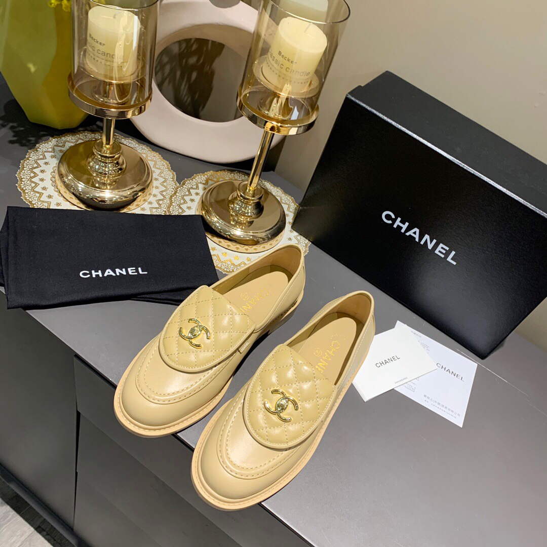 Chanel Women's Fashion Loafers Calfskin C90306 - 35 - View 6
