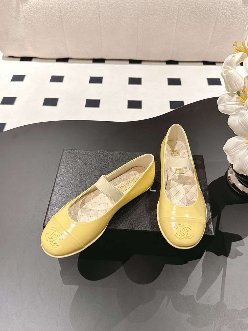 Chanel Women's Fashion Mary Janes Shoes C90289