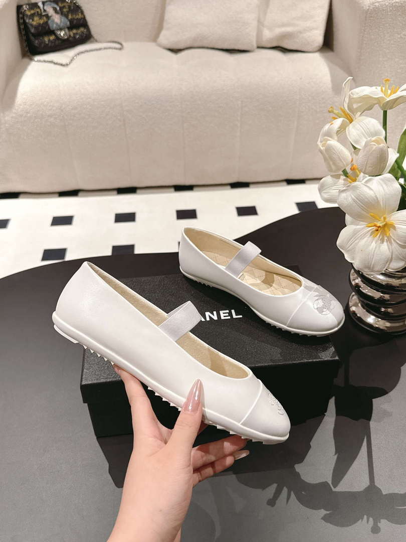 Chanel Women's Fashion Mary Janes Shoes C90290