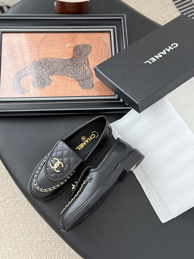 Chanel Women's Fashion Shoes Moccasins Lambskin C93677