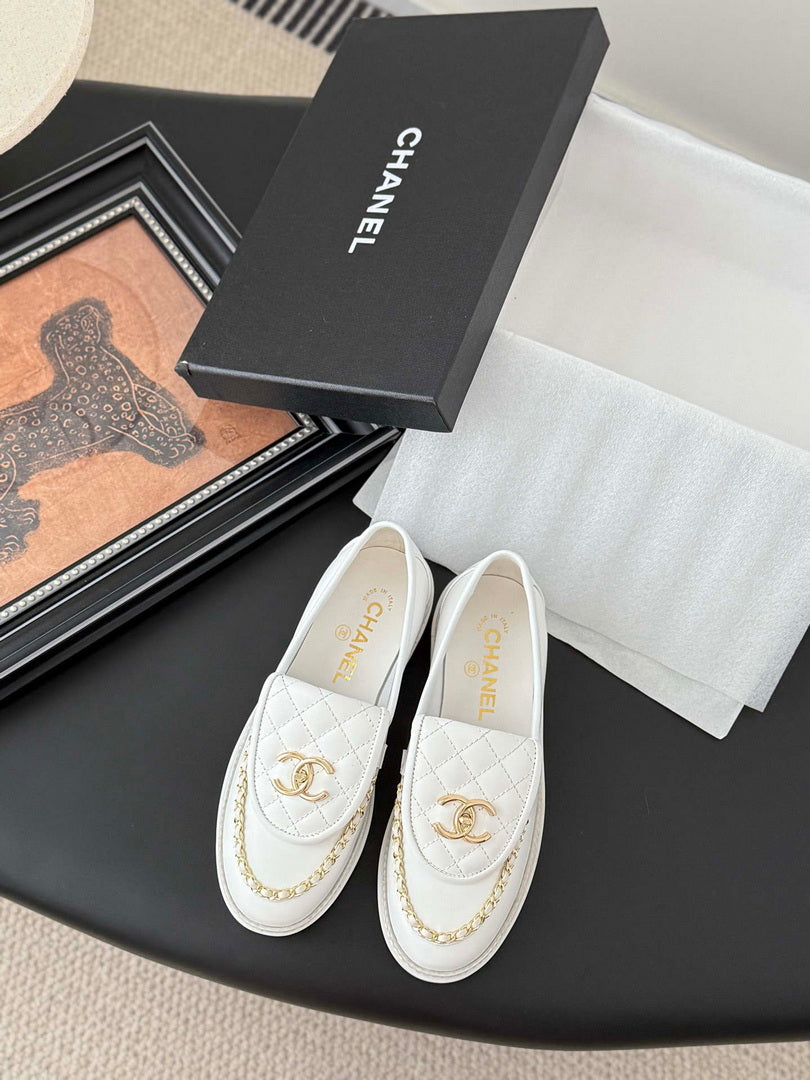 Chanel Women's Fashion Shoes Moccasins Lambskin C93679