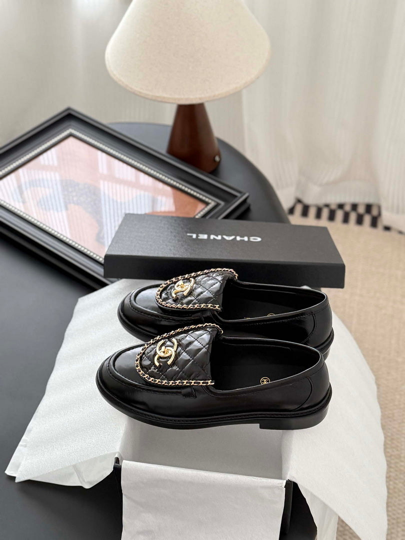Chanel Women's Fashion Shoes Moccasins Lambskin C93680