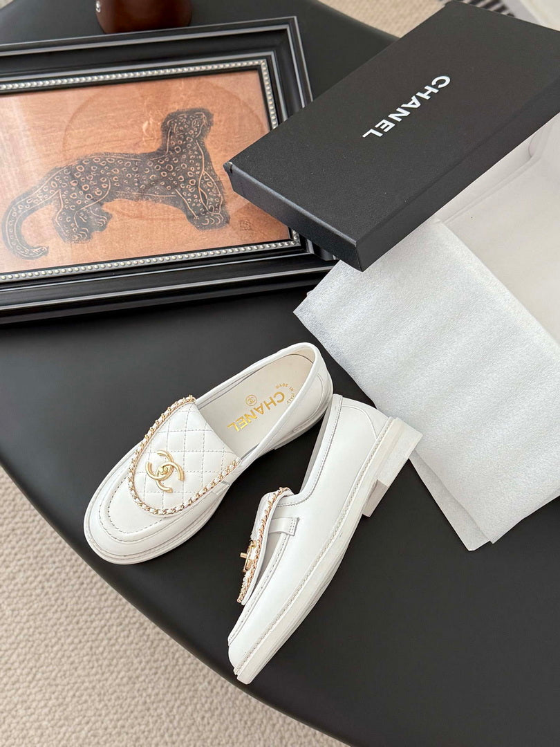 Chanel Women's Fashion Shoes Moccasins Lambskin C93683