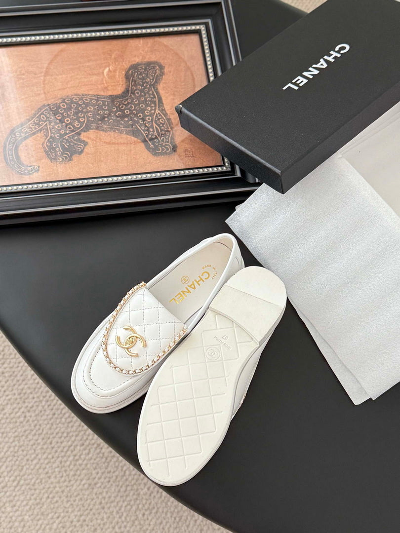 Chanel Women's Fashion Shoes Moccasins Lambskin C93683