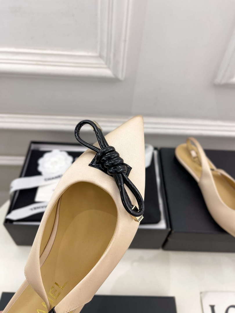 Chanel Women's Fashion Slingbacks Shoes C93480