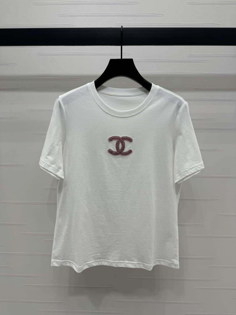 Chanel Women's Fashion T-shirt C81004
