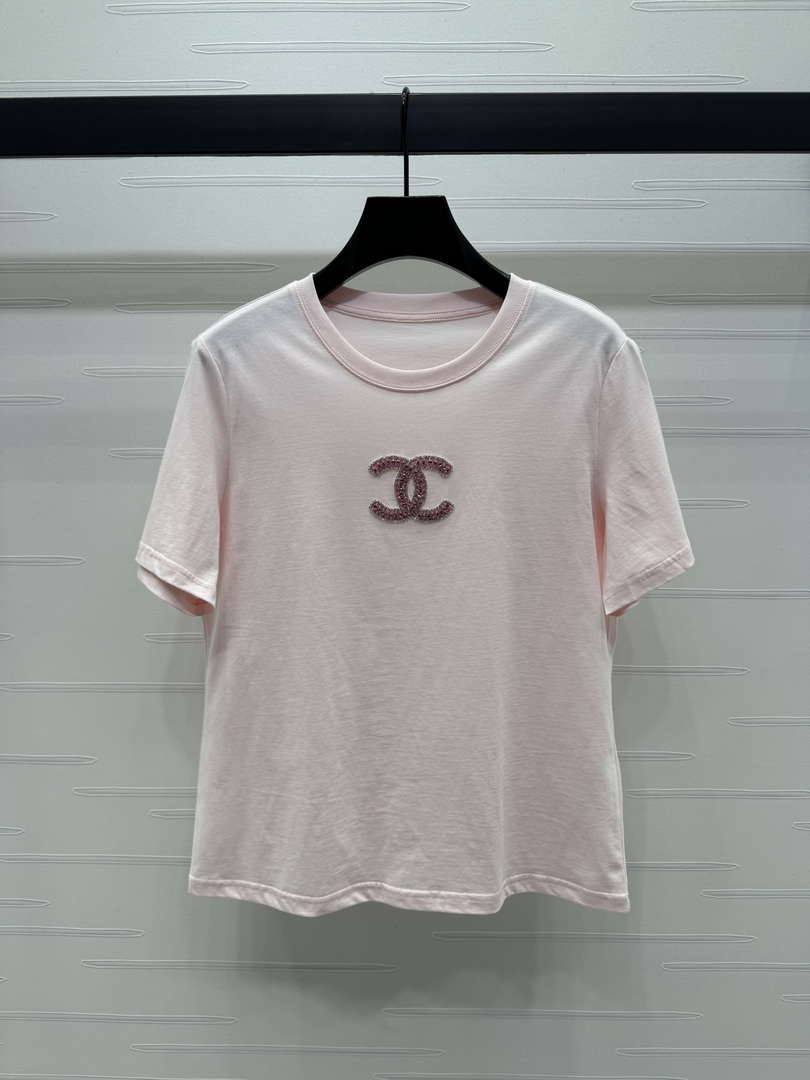 Chanel Women's Fashion T-shirt C81004