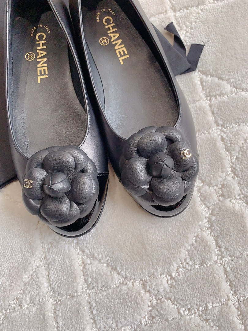 Chanel Women's G31318 Camellia shoes Lambskin  CC91008