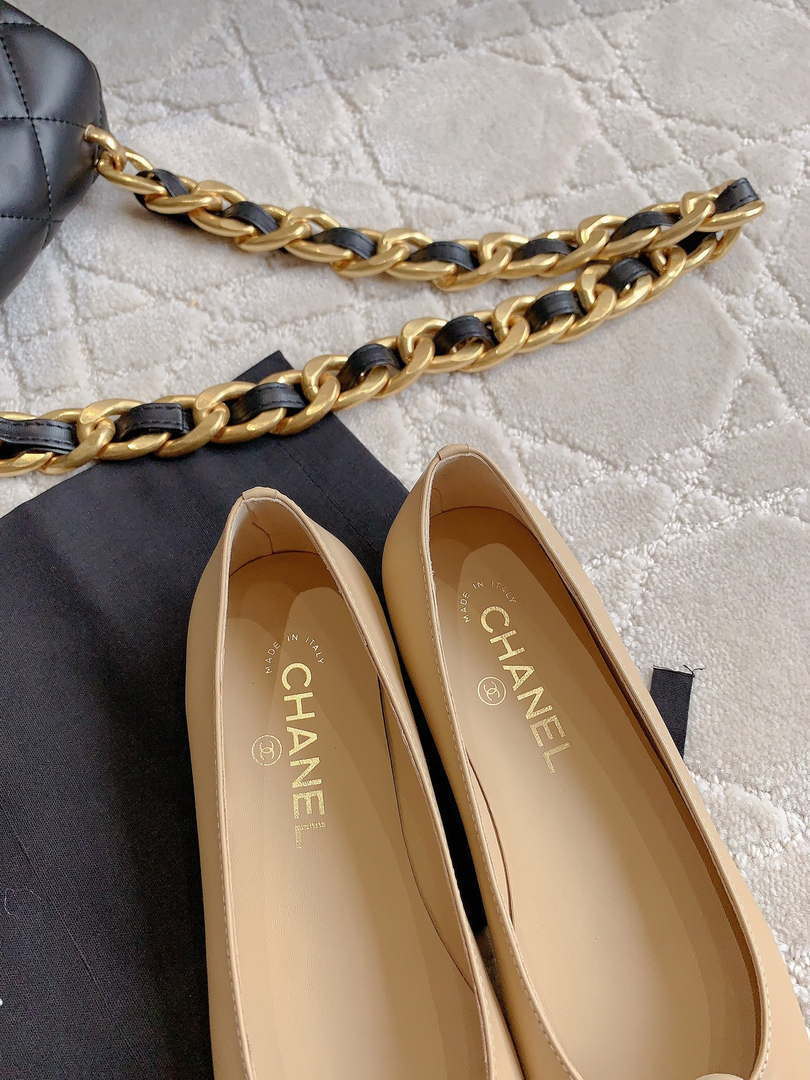 Chanel Women's G31318 Camellia shoes Lambskin CC91009