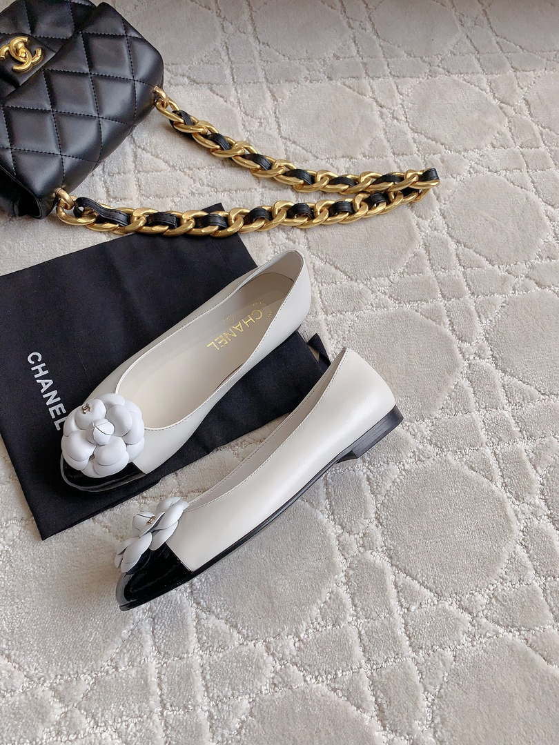 Chanel Women's G31318 Camellia shoes Lambskin CC91010