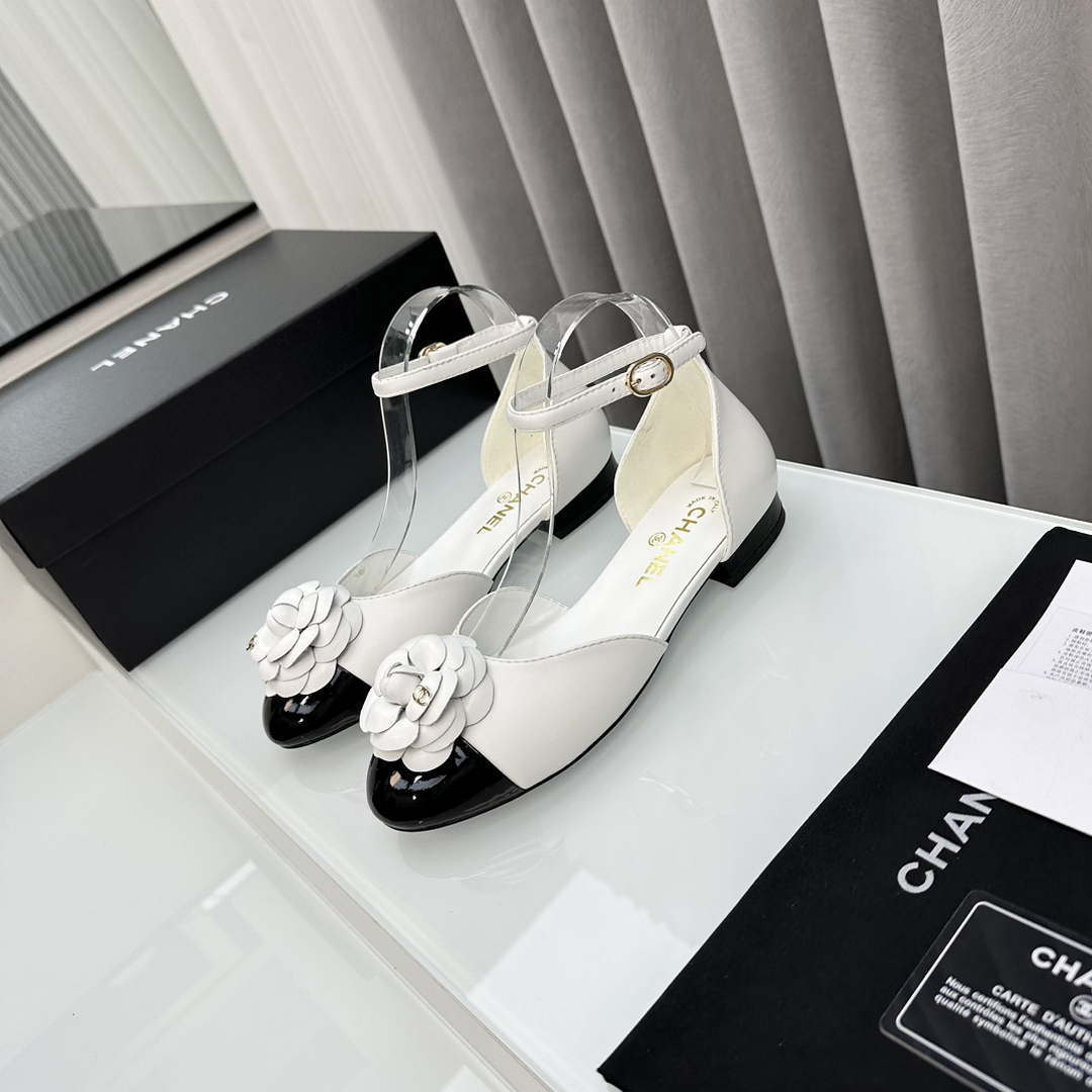 Chanel Women's G31318 Camellia shoes Lambskin Sandals Shoes CC91004 - Euro 35=US 4 - View 2