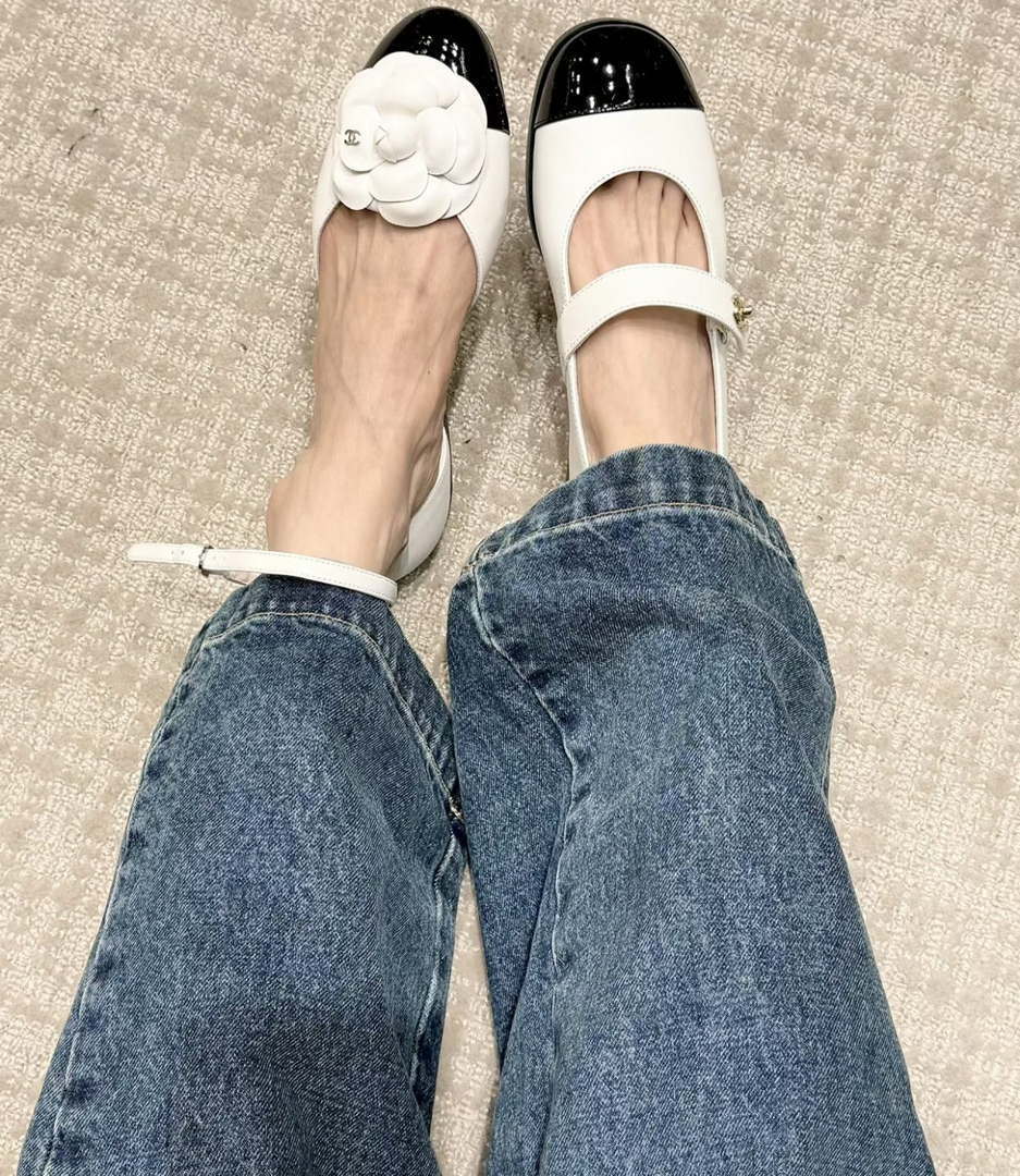 Chanel Women's G31318 Camellia shoes Lambskin Sandals Shoes CC91006