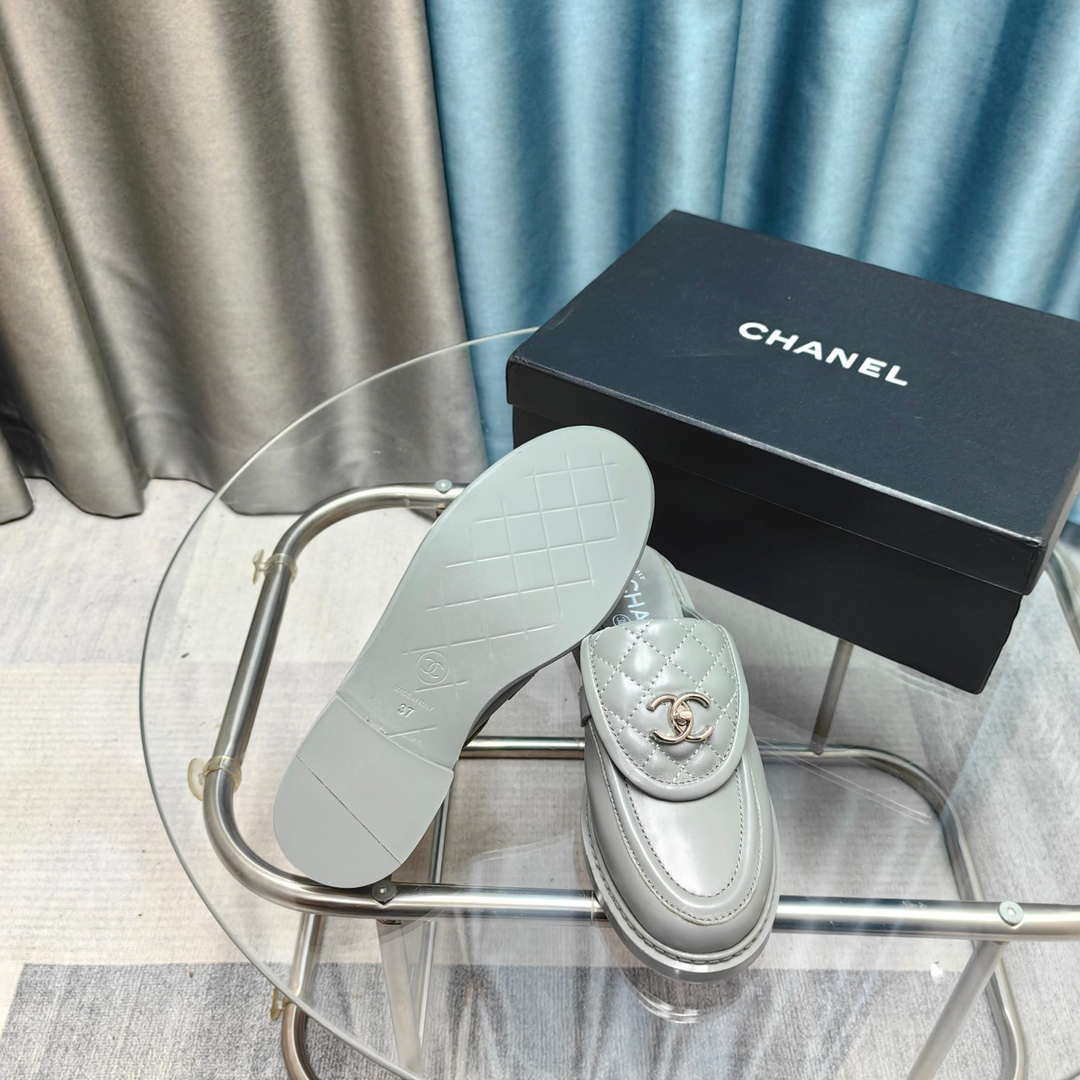 Chanel Women's G45474 Classic Flap Diamond Half Slipper Loafers Moccasins Lambskin C90412
