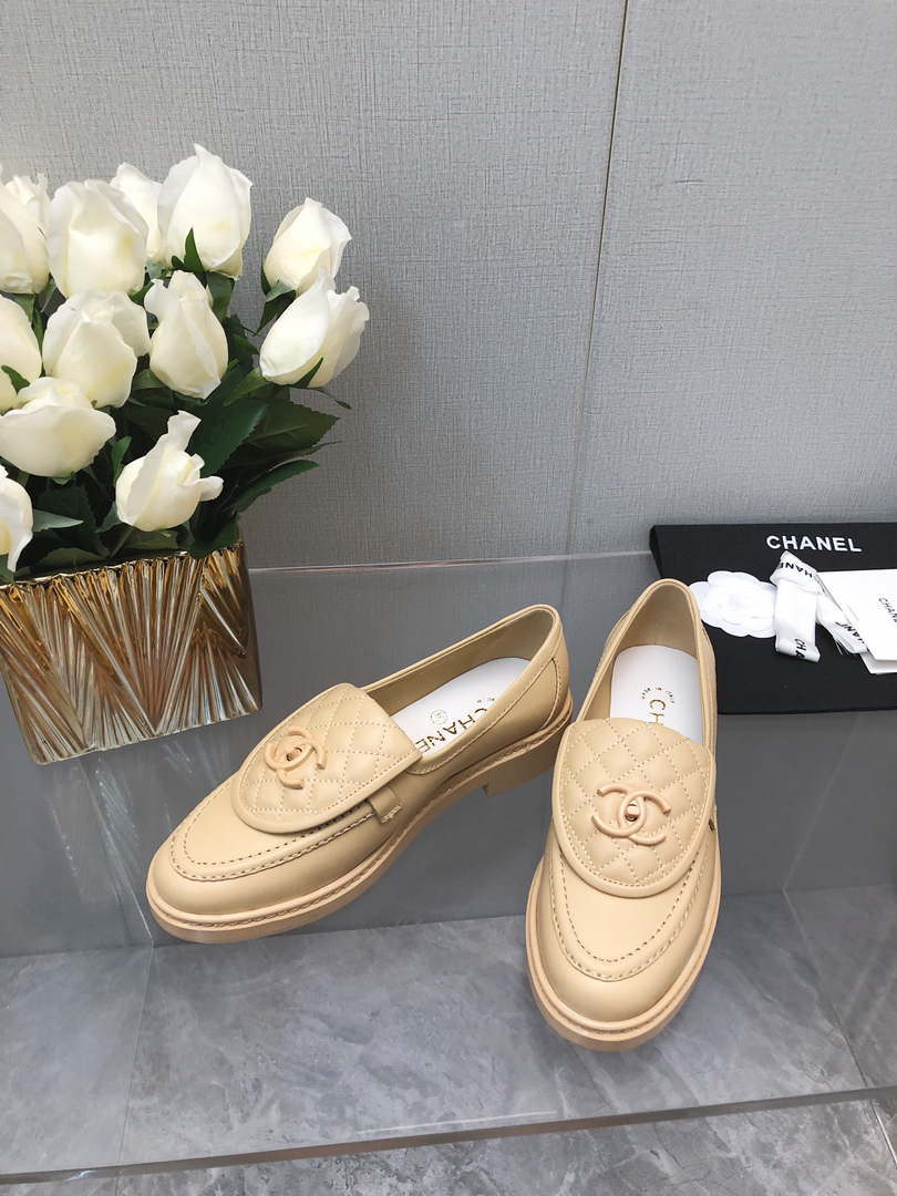 Chanel Women's G45474 Fashion Loafers Moccasins Lambskin C90400