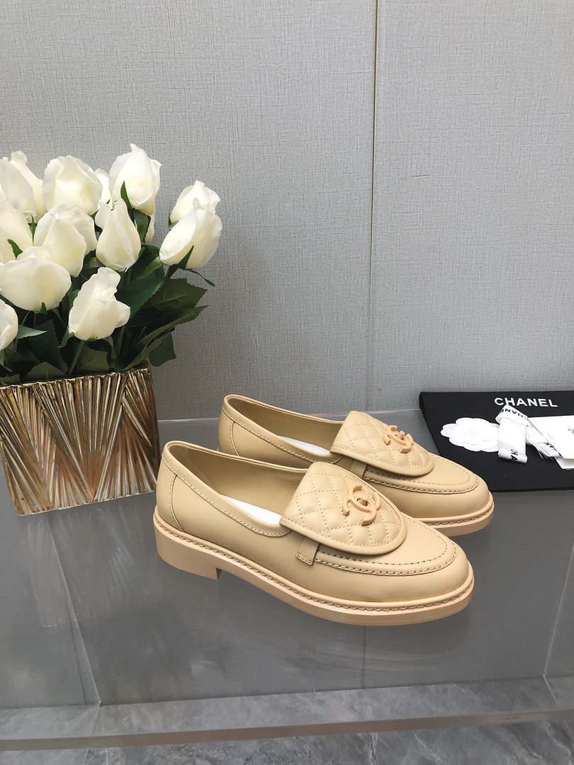 Chanel Women's G45474 Fashion Loafers Moccasins Lambskin C90400