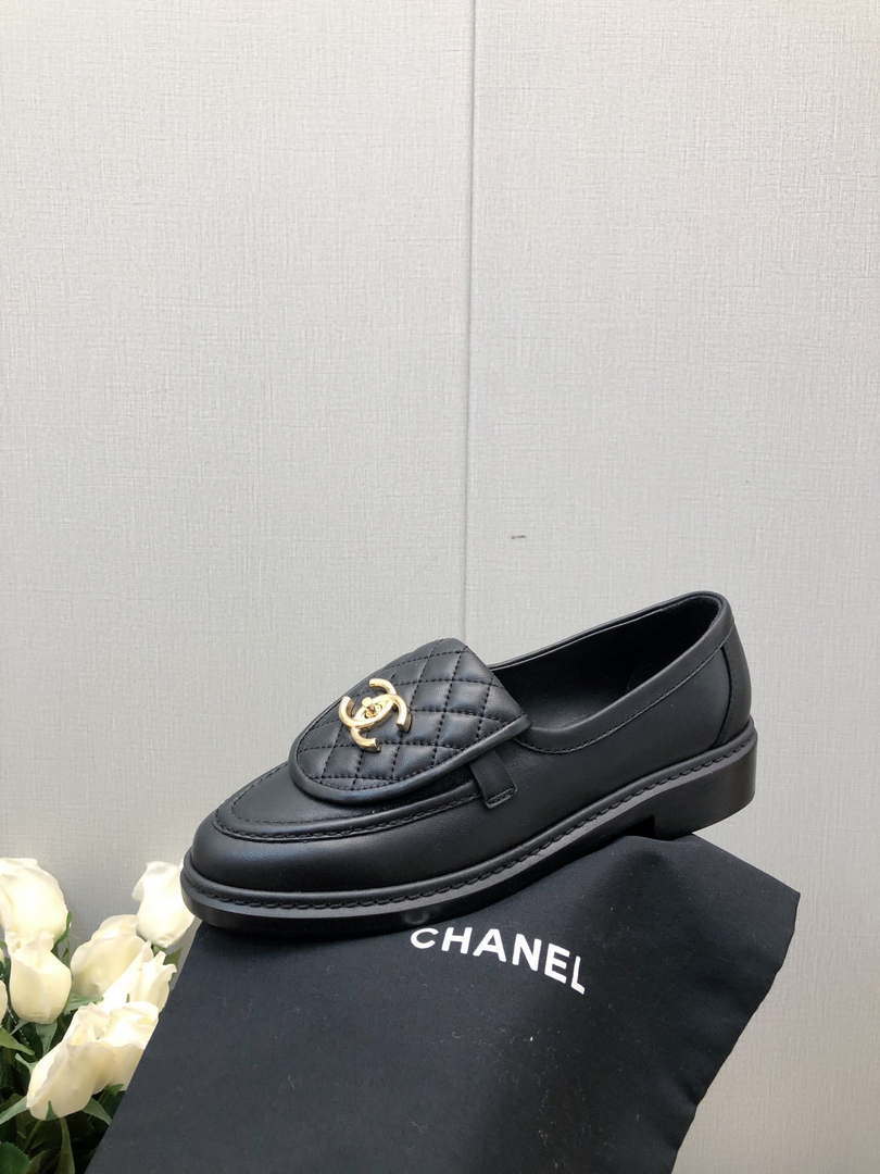 Chanel Women's G45474 Fashion Loafers Moccasins Lambskin C90406