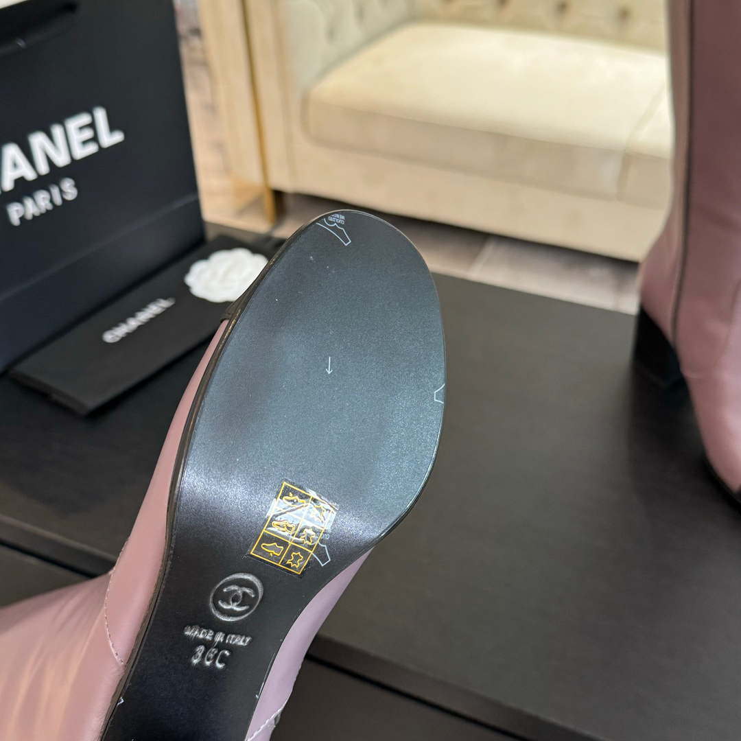 Chanel Women's G45977 Fashion High Boots Calfskin C92427