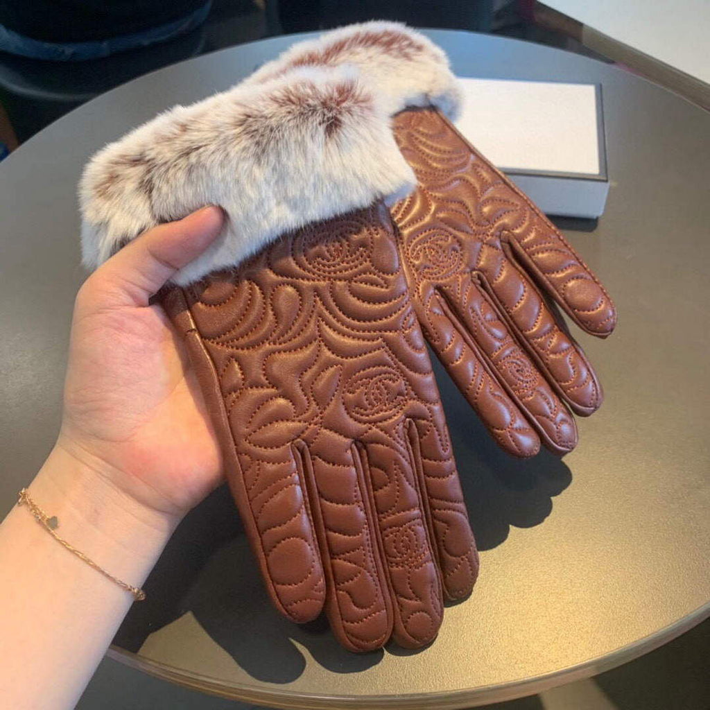 Chanel Women's Gloves Designer Leather Gloves AA8314