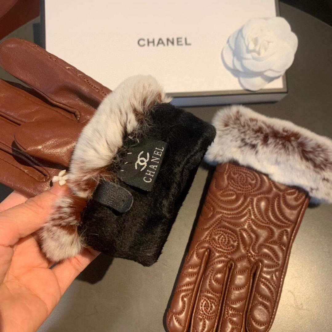 Chanel Women's Gloves Designer Leather Gloves AA8314