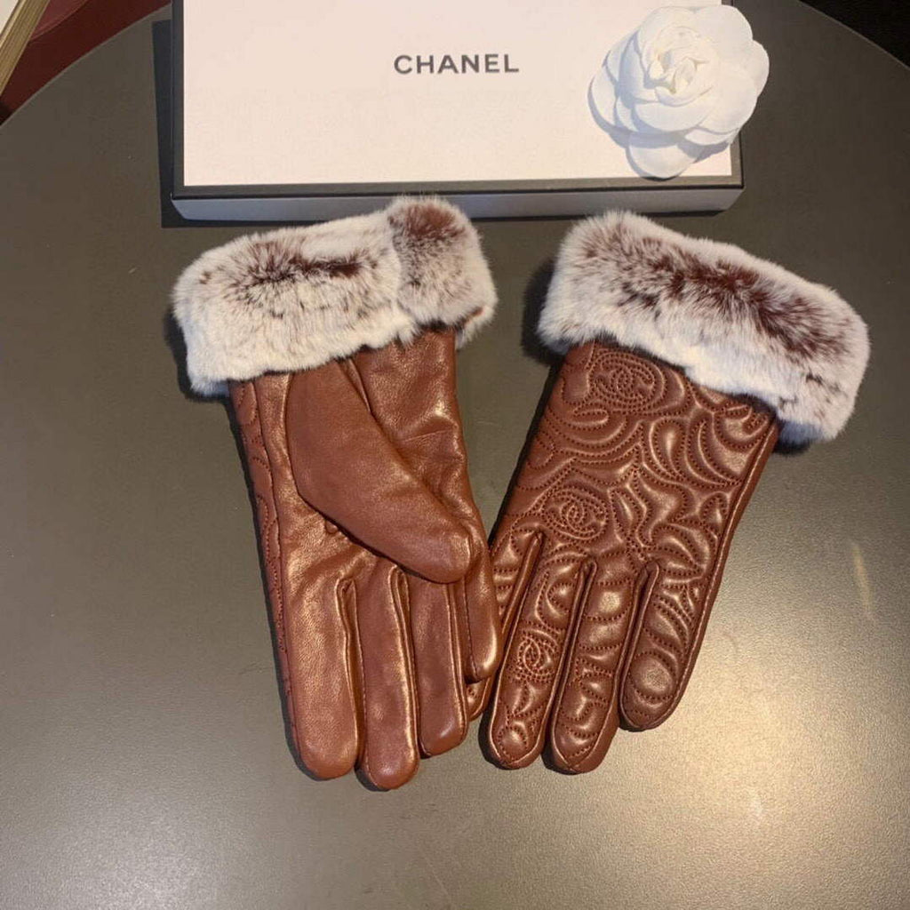 Chanel Women's Gloves Designer Leather Gloves AA8314