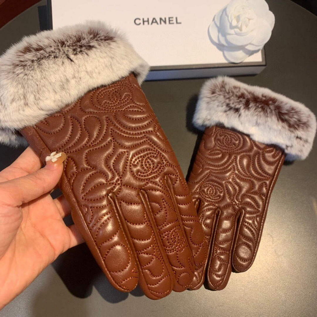Chanel Women's Gloves Designer Leather Gloves AA8314