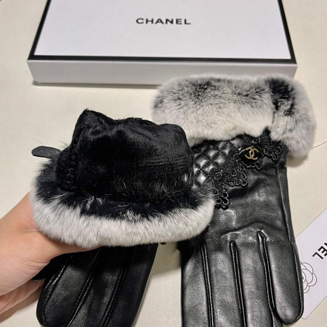 Chanel Women's Gloves Designer Leather Gloves AA8321