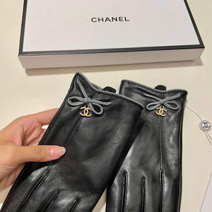 Chanel Women's Gloves Designer Leather Gloves AA8322 - Default Title - View 6