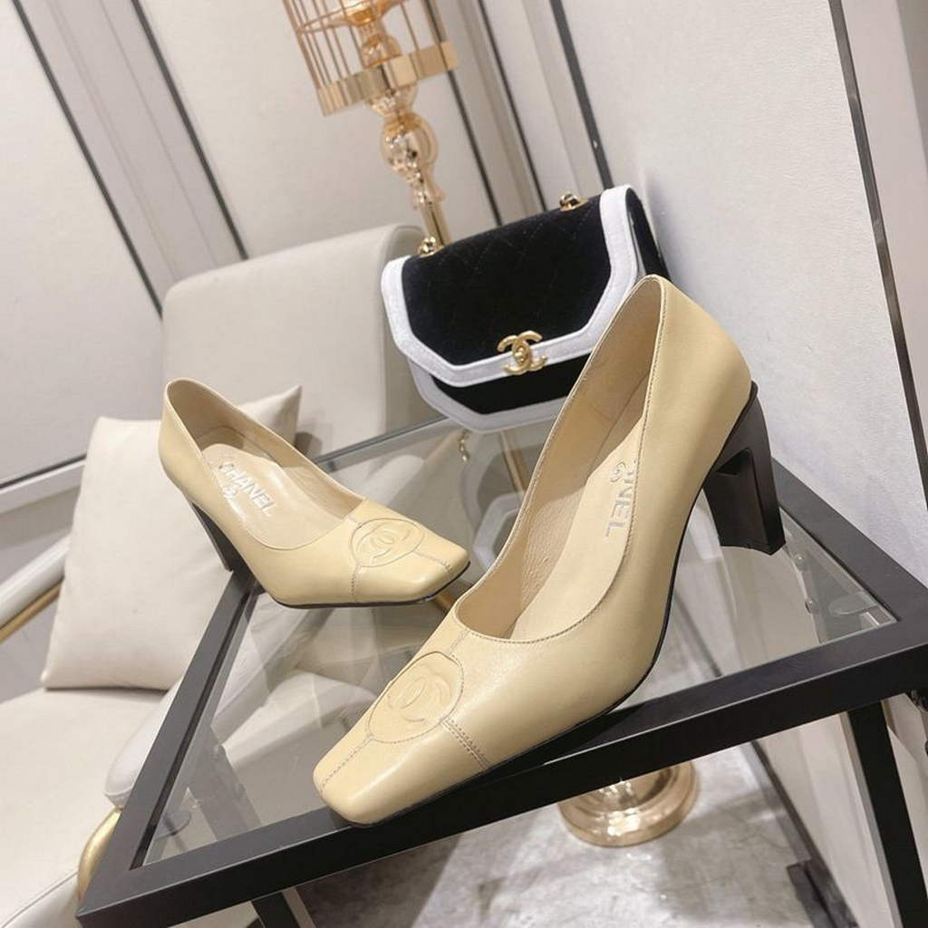 Chanel Women's Heels Leather Calfskin C90274