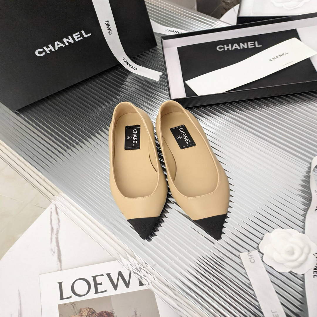 Chanel Women's Loafers Fashion Chanel Shoes C90208