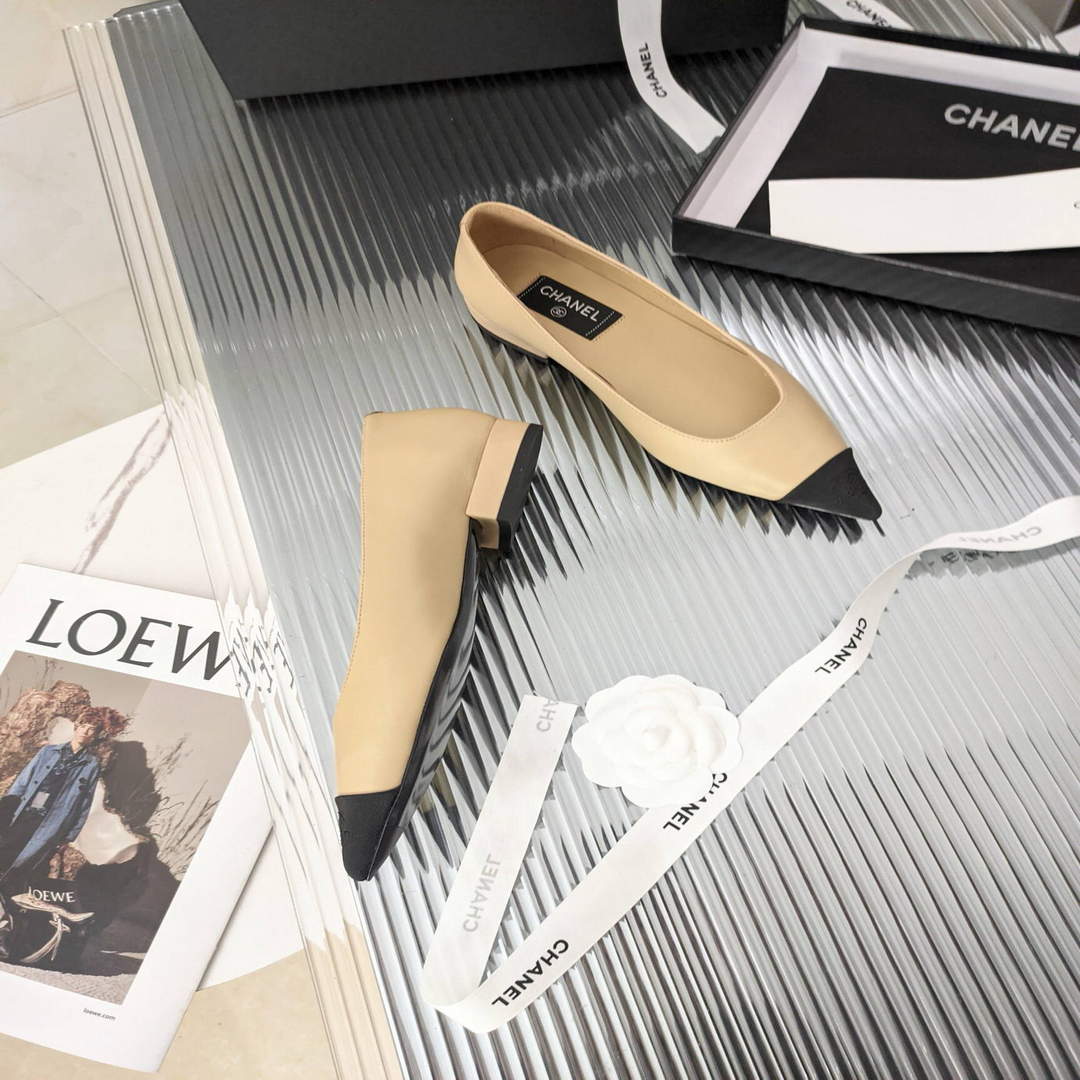 Chanel Women's Loafers Fashion Chanel Shoes C90208