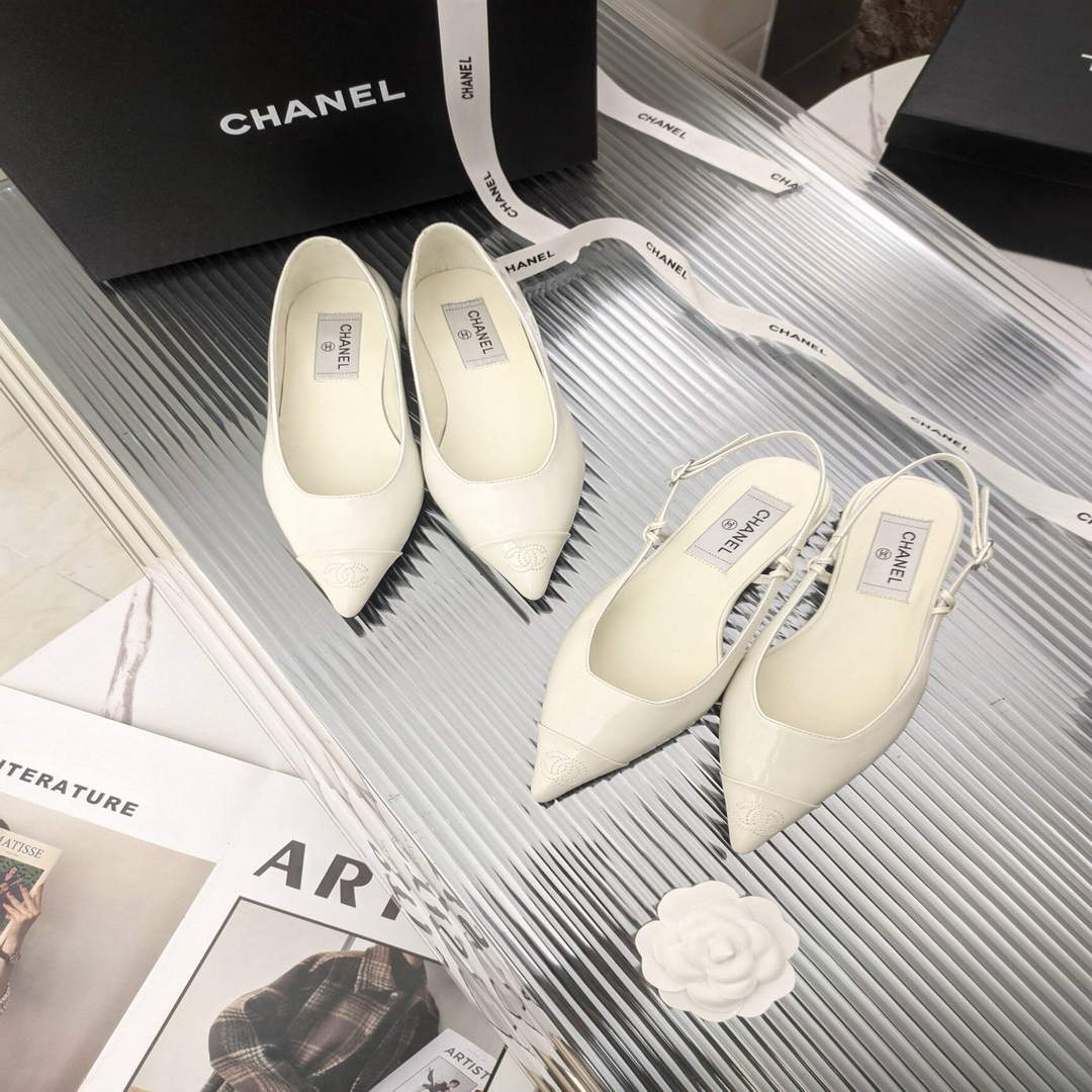 Chanel Women's Loafers Fashion Chanel Shoes C90209