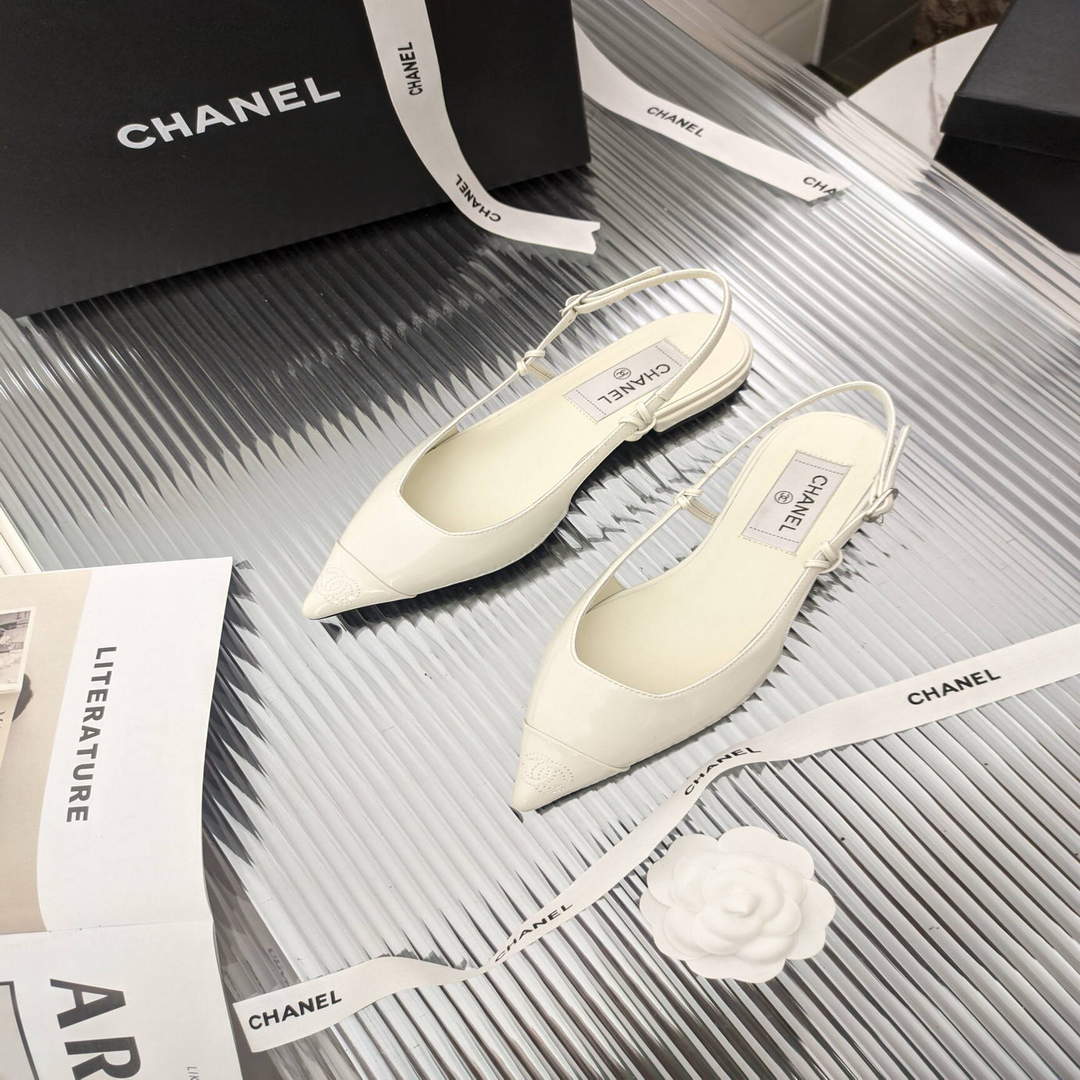 Chanel Women's Loafers Fashion Chanel Shoes C90209