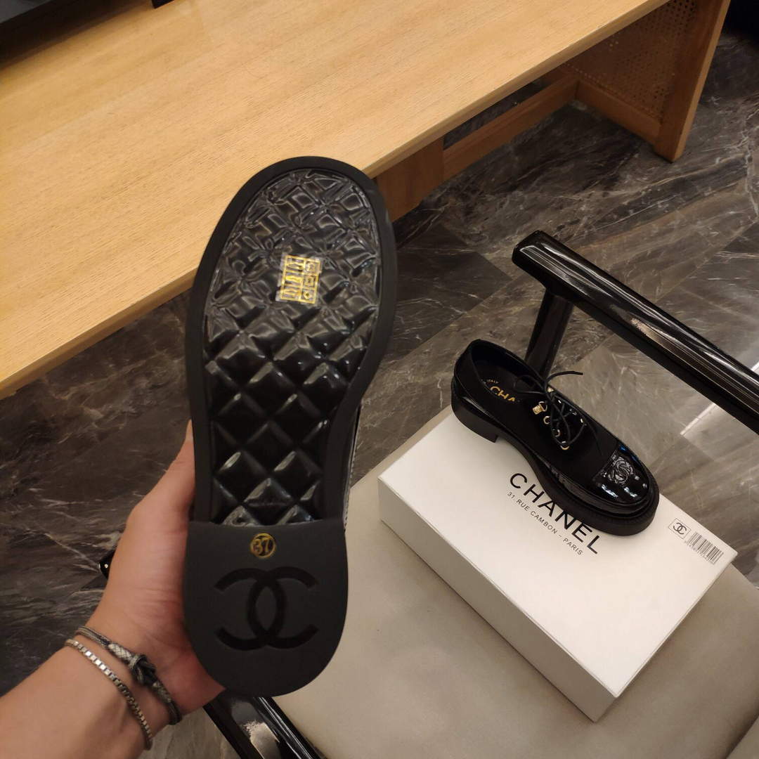 Chanel Women's Loafers Fashion Chanel Shoes C90213