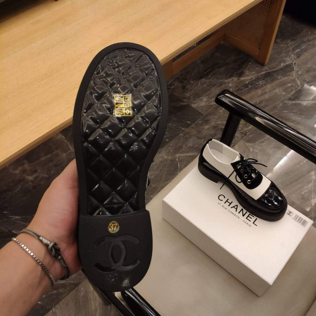 Chanel Women's Loafers Fashion Chanel Shoes C90214