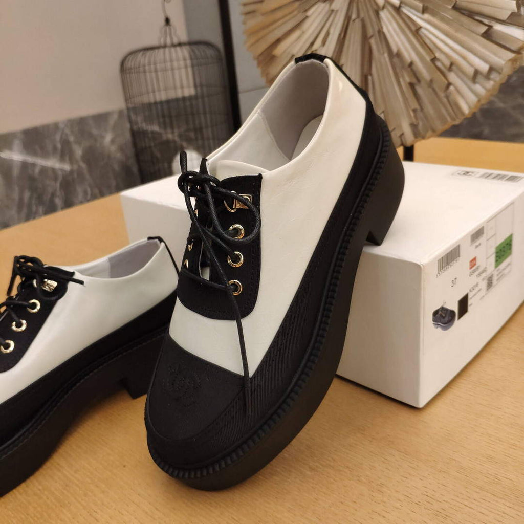 Chanel Women's Loafers Fashion Chanel Shoes C90215