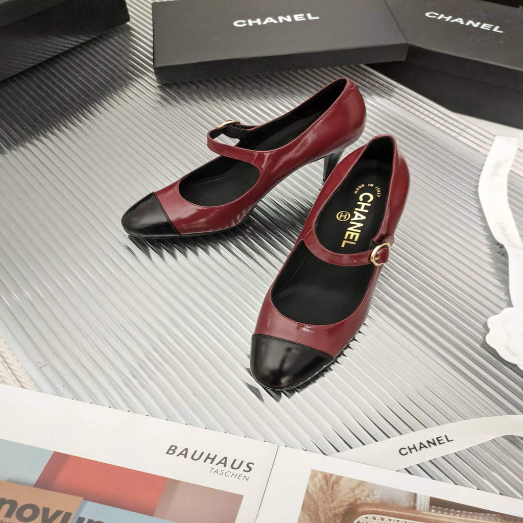 Chanel Women's Loafers Fashion Chanel Shoes C90201