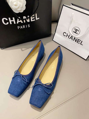 Chanel Women's Loafers Fashion Shoes C93262 - Euro 35=US 4 - View 1