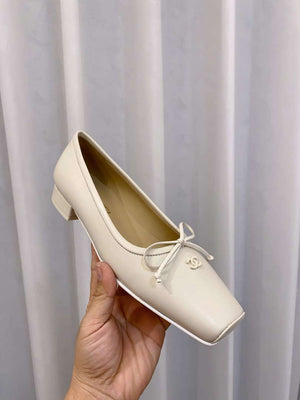 Chanel Women's Loafers Fashion Shoes C93263 - Euro 35=US 4 - View 4