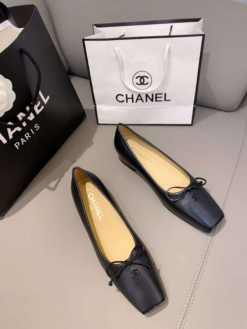 Chanel Women's Loafers Fashion Shoes C93264