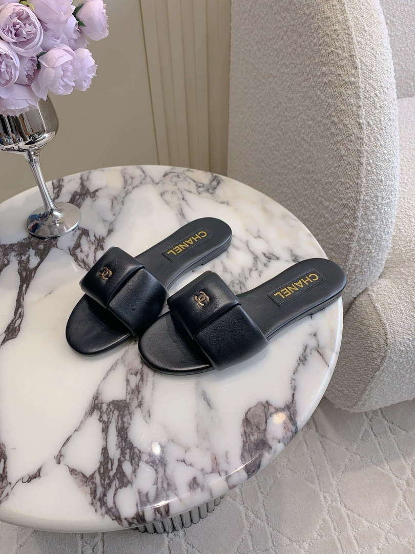 Chanel Women's New Flat Bottom Slippers Fashion Shoes C93444 - Euro 35=US 4 - View 3