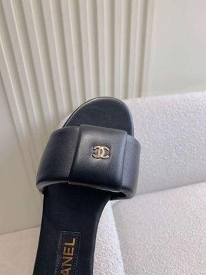 Chanel Women's New Flat Bottom Slippers Fashion Shoes C93444 - Euro 35=US 4 - View 5