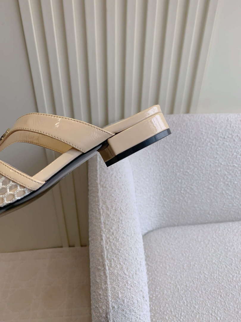 Chanel Women's New Mesh Slippers Fashion Shoes C93449
